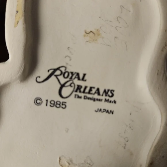 Royal Orleans Designet Kitty Cat 1985 Green Eyed Ceramic Cat Fiqurine. - Picture 7 of 9